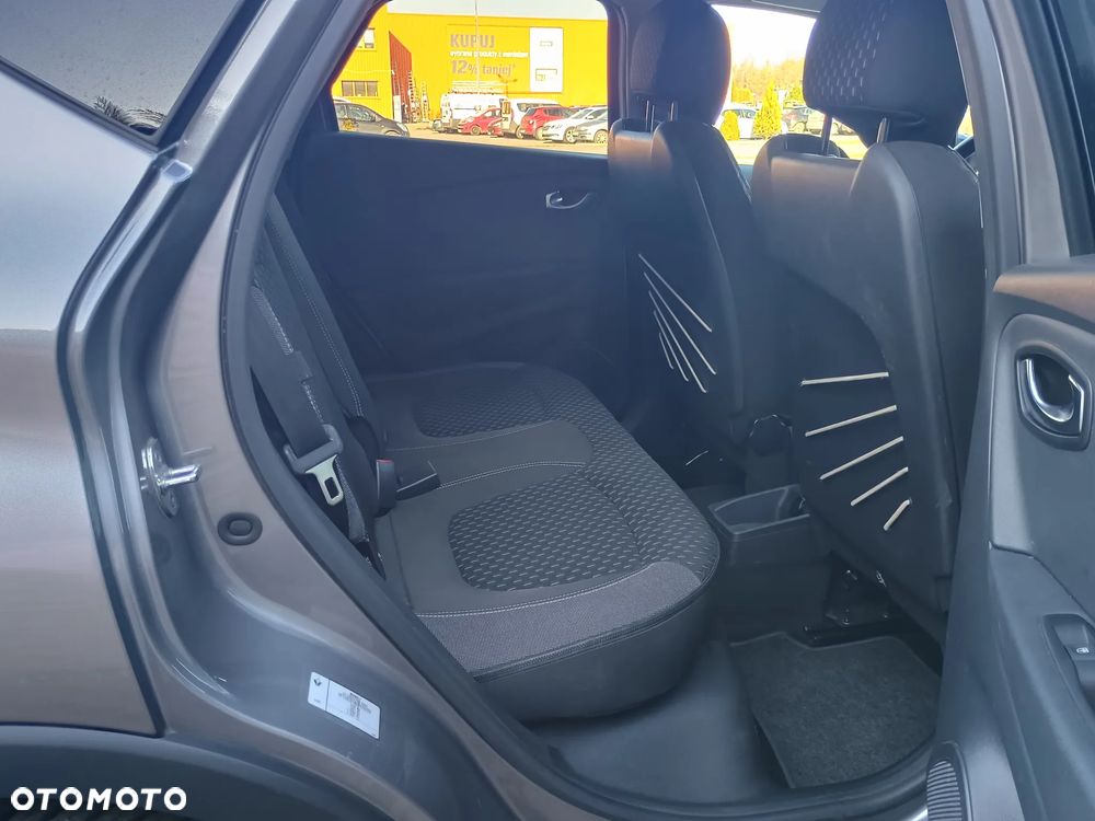 Renault Captur ENERGY TCe 120 LIMITED - 8