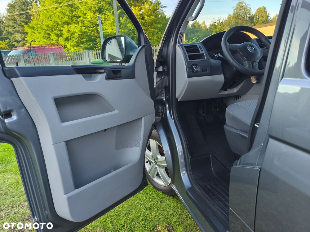 Volkswagen Transporter - 35