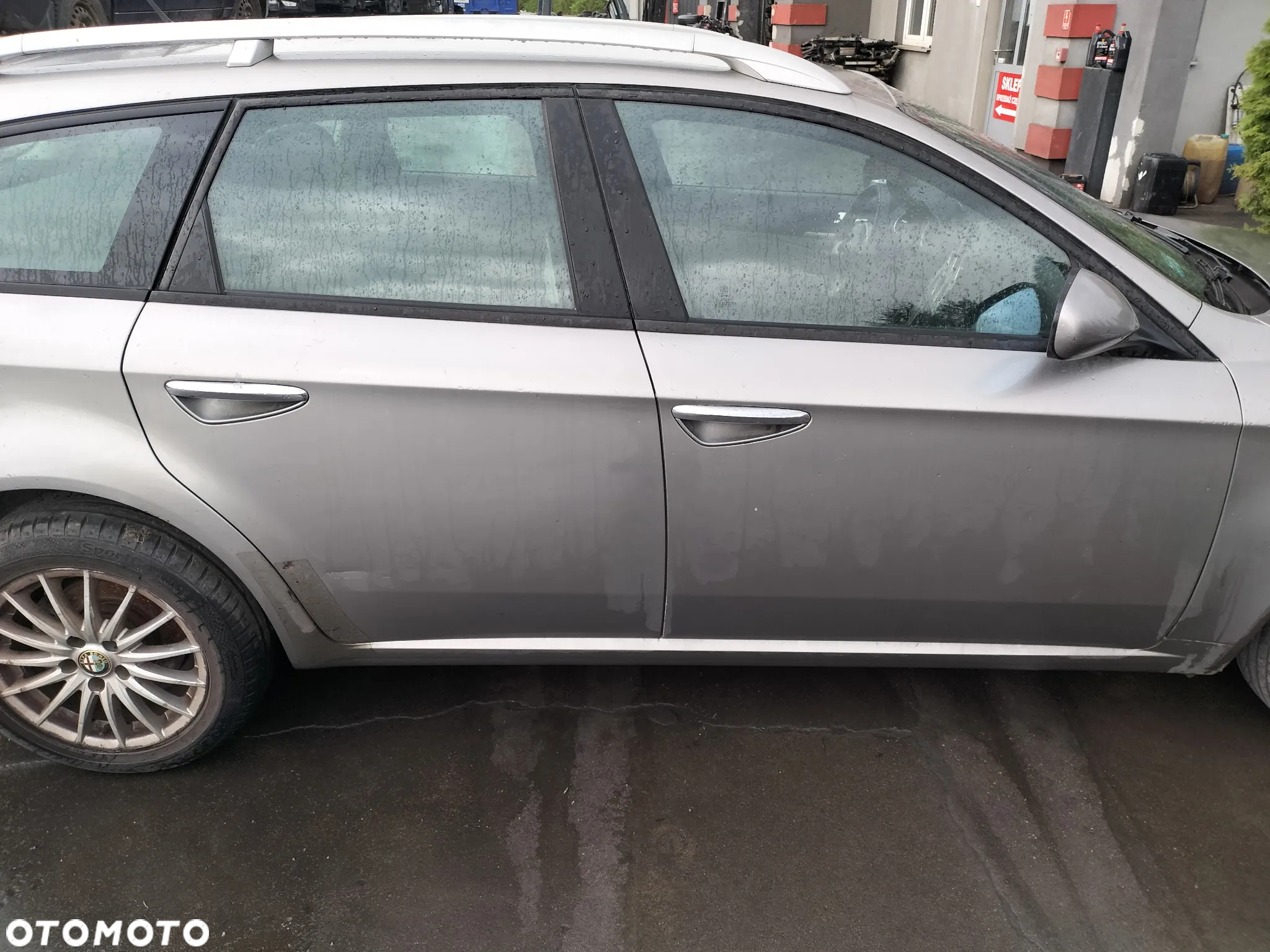 KOMPLETNY PRZÓD ALFA ROMEO 159 KOMBI 1.9 JTD 150 KM KOD LAK. 651 - 7
