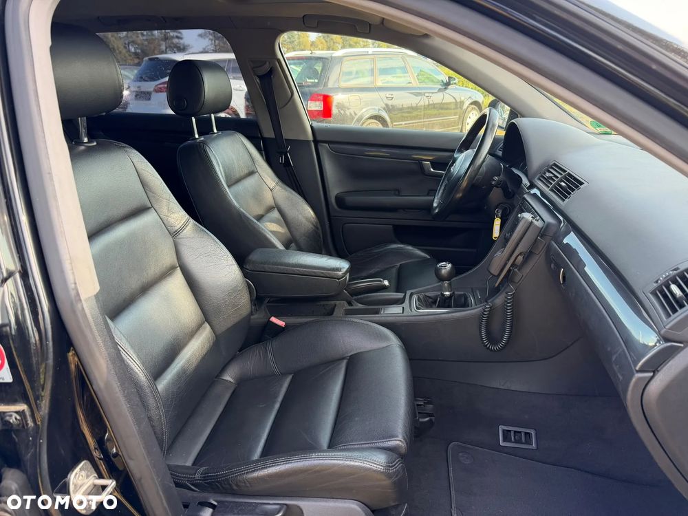 Audi A4 Avant 2.5 TDI - 9