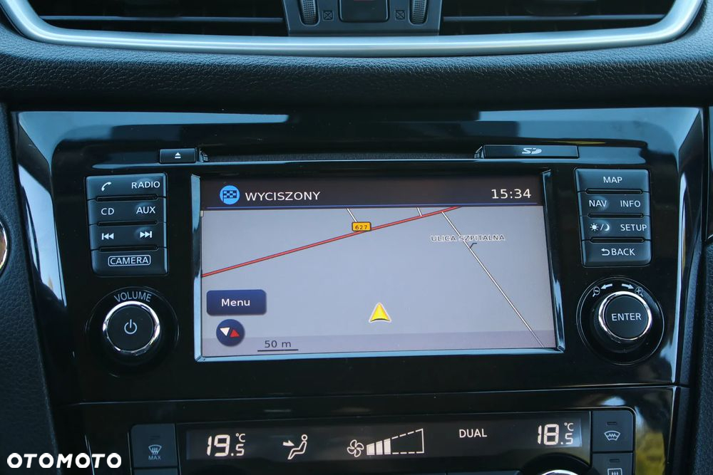 Nissan Qashqai 1.2 DIG-T Xtronic TEKNA - 22