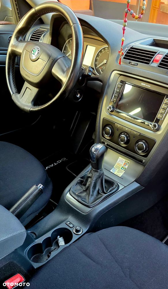 Skoda Octavia - 7