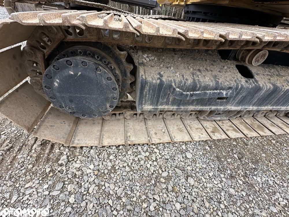 Caterpillar 320 FL tok 2017 kamery 360 stan wzorowy klepka 700mm koparka gąsienicowa 22 tony 122kW - 10