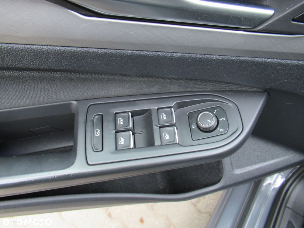 Volkswagen Golf 1.5 TSI EVO Life - 39