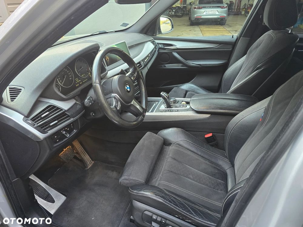 BMW X5 M M50d - 29