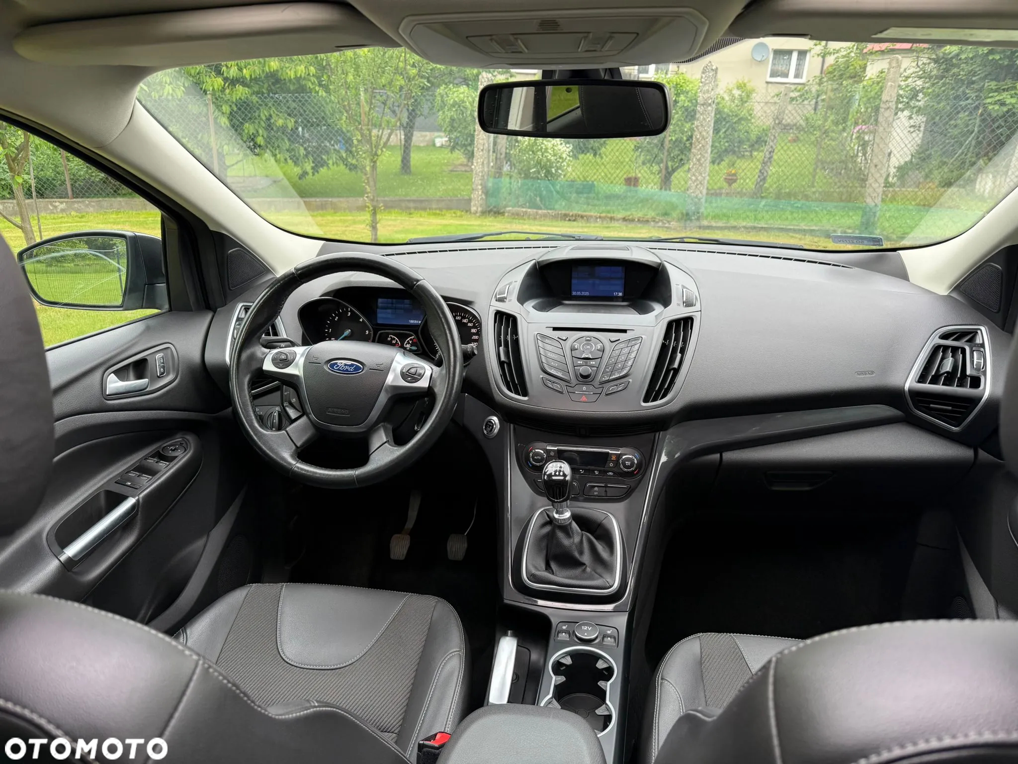 Ford Kuga - 8