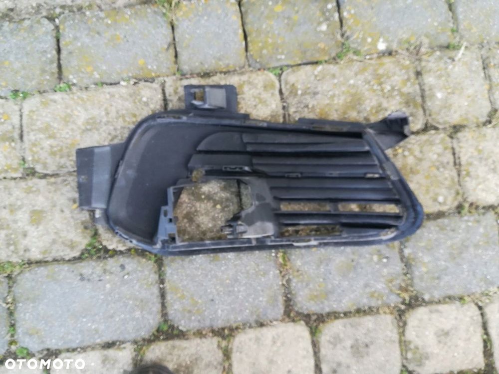 PEUGEOT 308 T9 LIFT KRATKA LEWA ZDERZAKA HALOGEN - 2