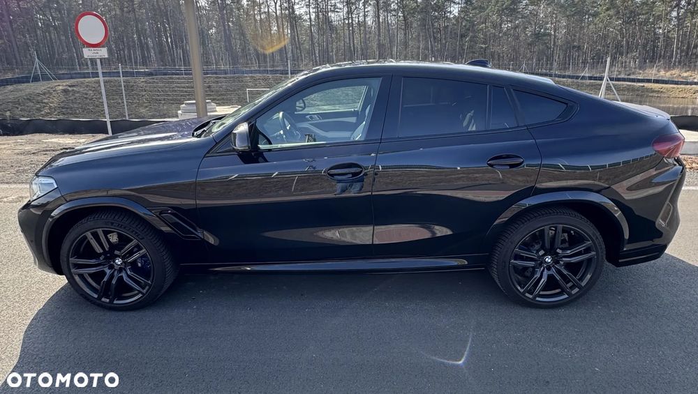 BMW X6M - 8