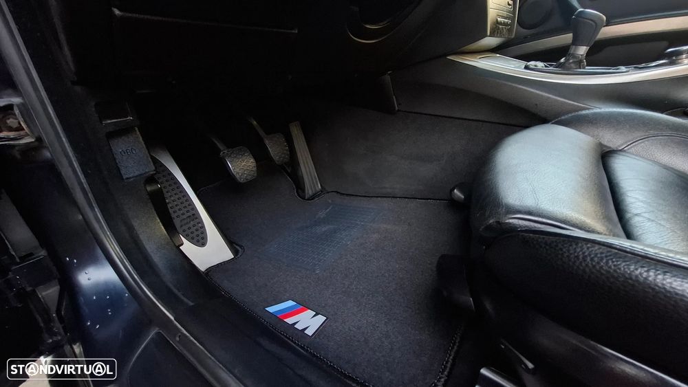 BMW 320 d Coupe - 26