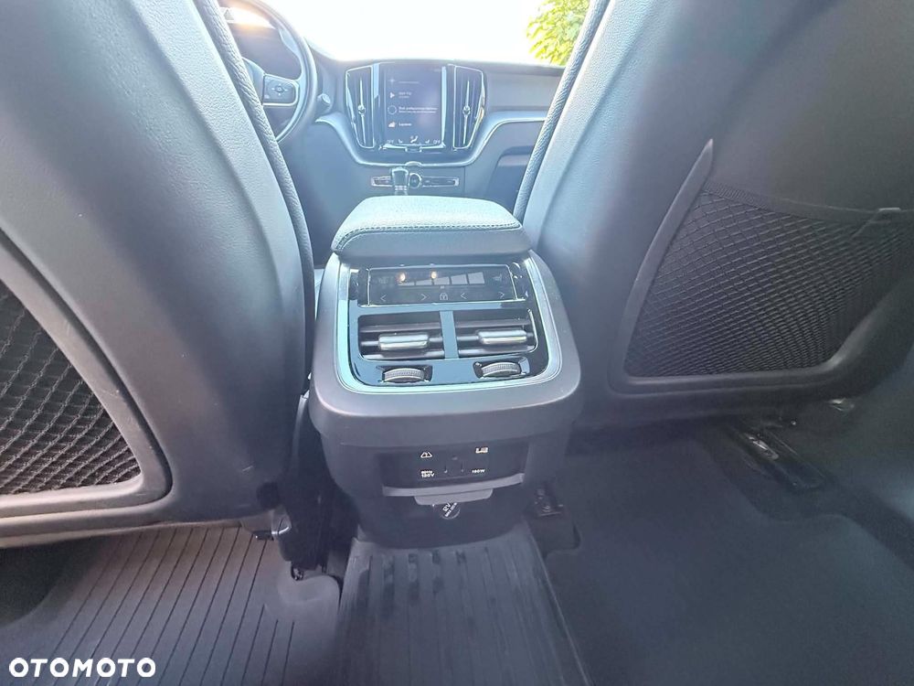 Volvo XC 60 - 16