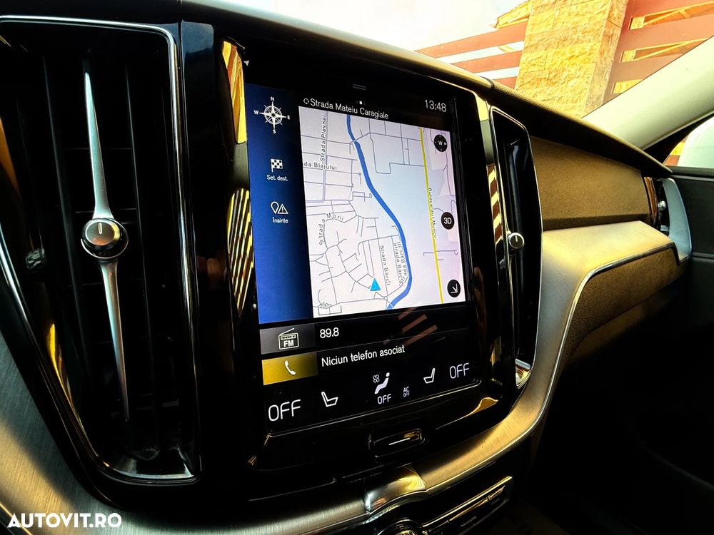 Volvo XC 60 D3 Momentum Pro - 11