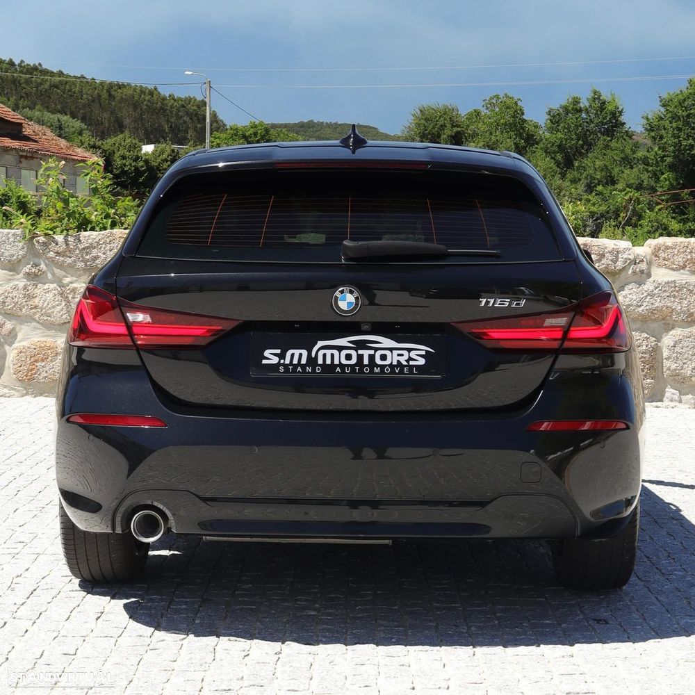 BMW 116 d Aut. Sport Line - 7