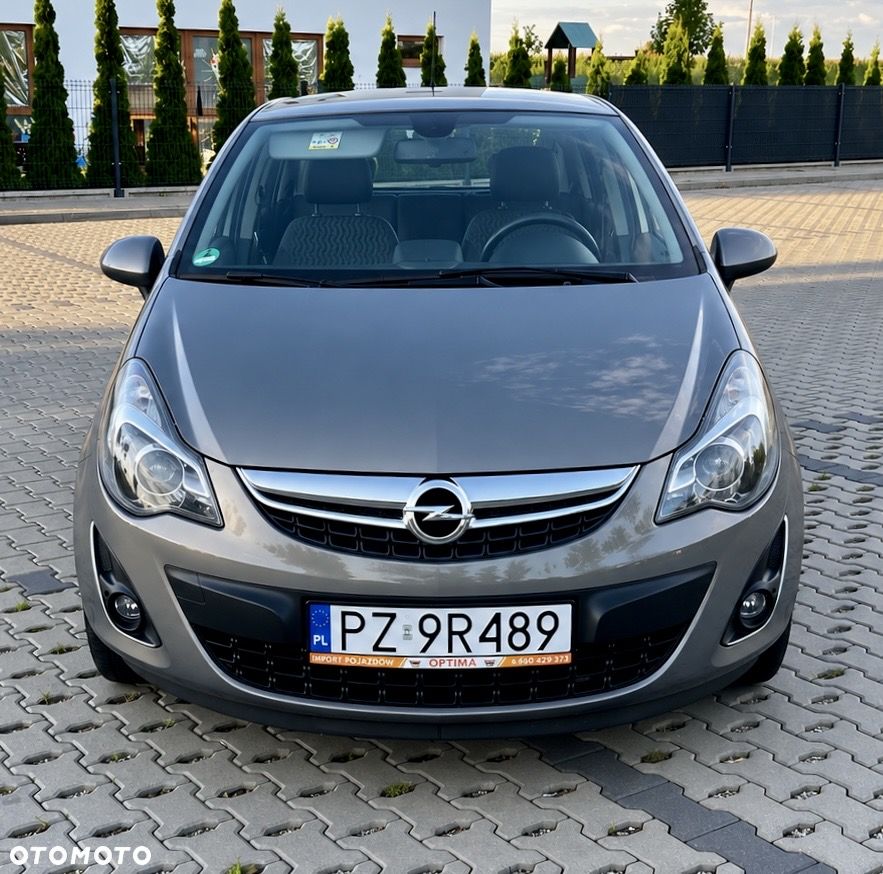 Opel Corsa 1.4 16V Innovation - 8