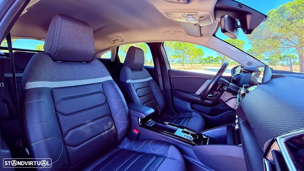 Citroën C4 1.2 PureTech Shine Pack EAT8 - 28