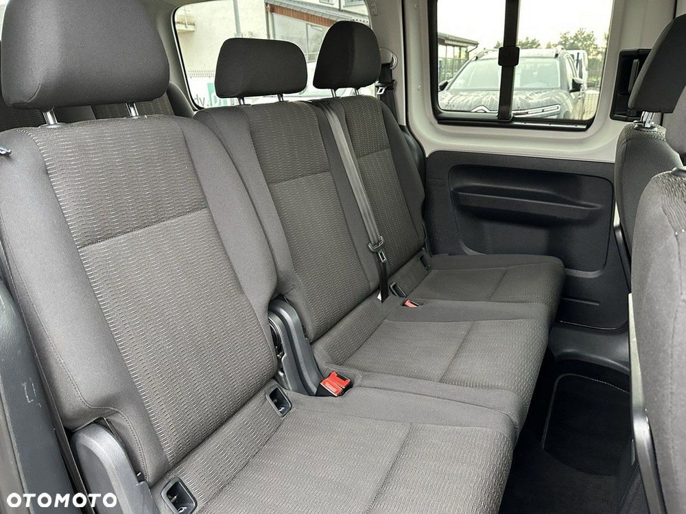 Volkswagen Caddy Maxi 2.0 TDI Comfortline DSG - 21