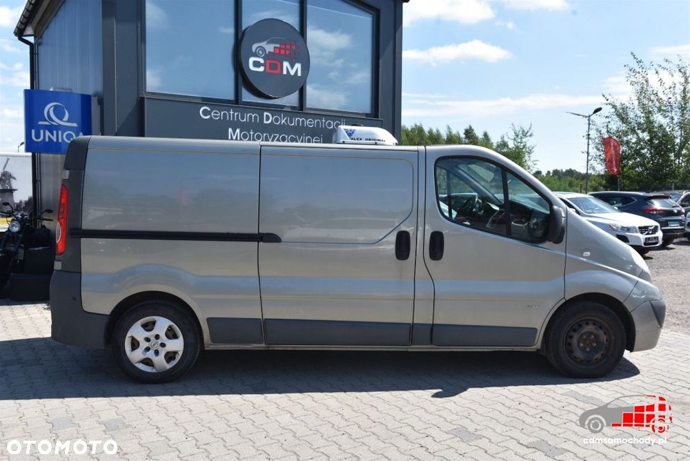 Opel Vivaro - 12