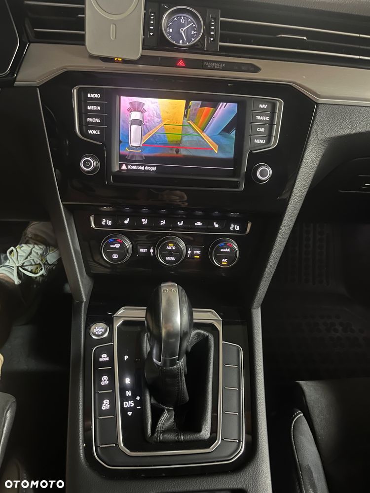 Volkswagen Passat 1.8 TSI BMT Highline DSG - 9