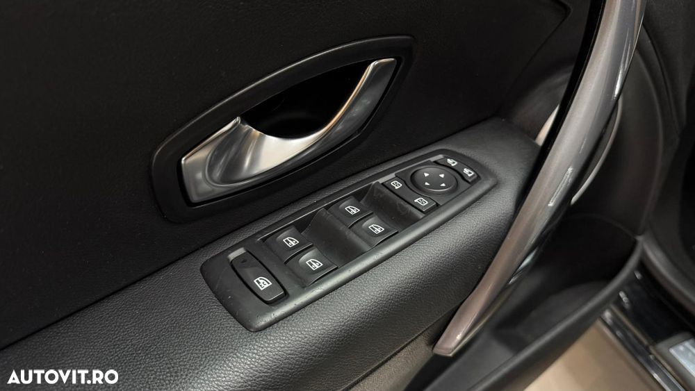 Renault Megane ENERGY dCi 110 EDC GT LINE - 17