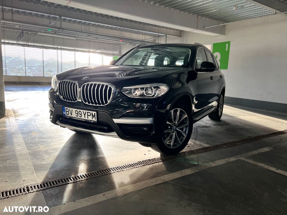 BMW X3 xDrive20i AT Luxury Line - 1