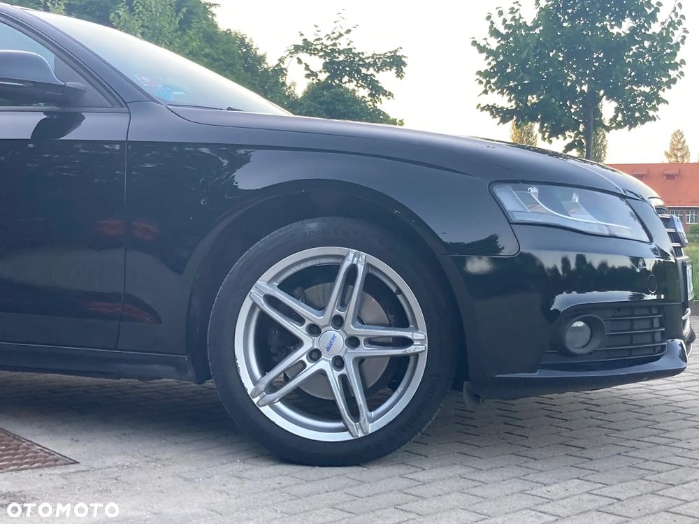Audi A4 Avant - 2