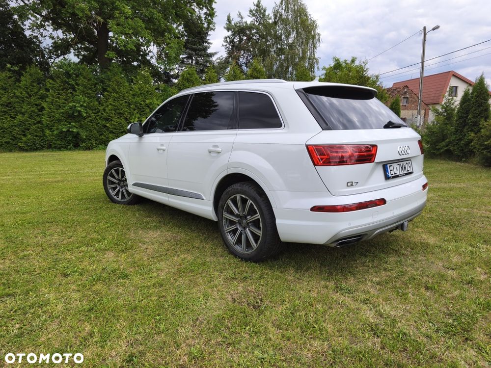 Audi Q7 - 4