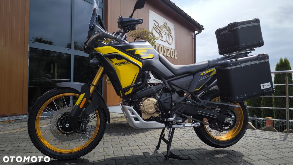 VOGE 800 Rally - 7