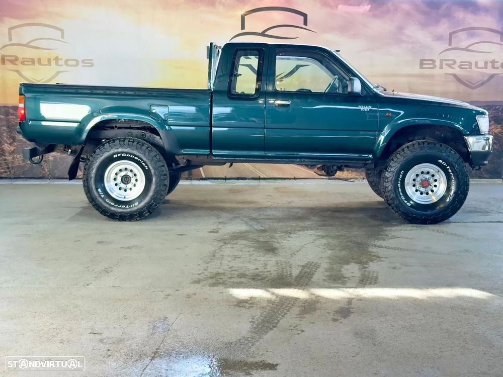 Toyota Hilux 2.4 D LN90L XCab - 4