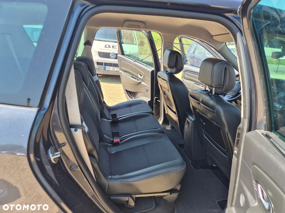 Renault Grand Scenic TCe 130 Bose Edition - 8