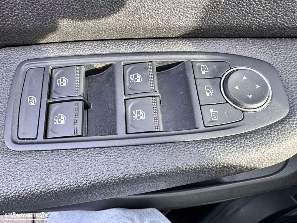 Renault Clio 1.0 TCe Evolution Bi-Fuel - 14