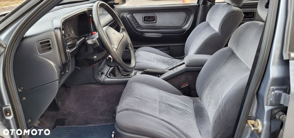 Ford Scorpio 2.0 CL - 10
