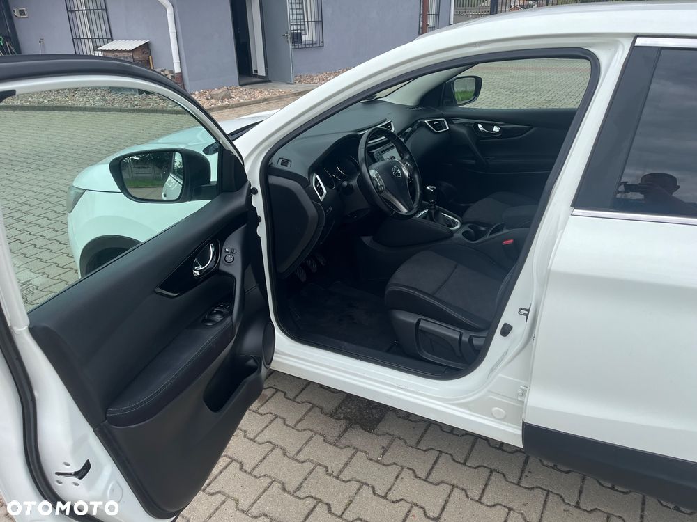 Nissan Qashqai 1.2 DIG-T N-Connecta - 13