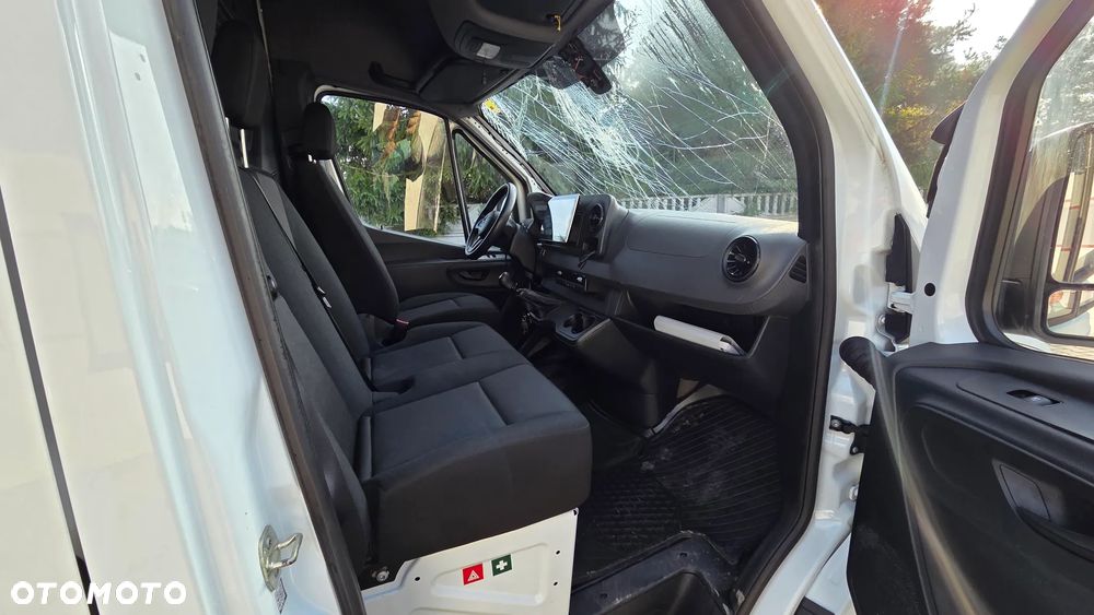 Mercedes-Benz Sprinter Max - 23