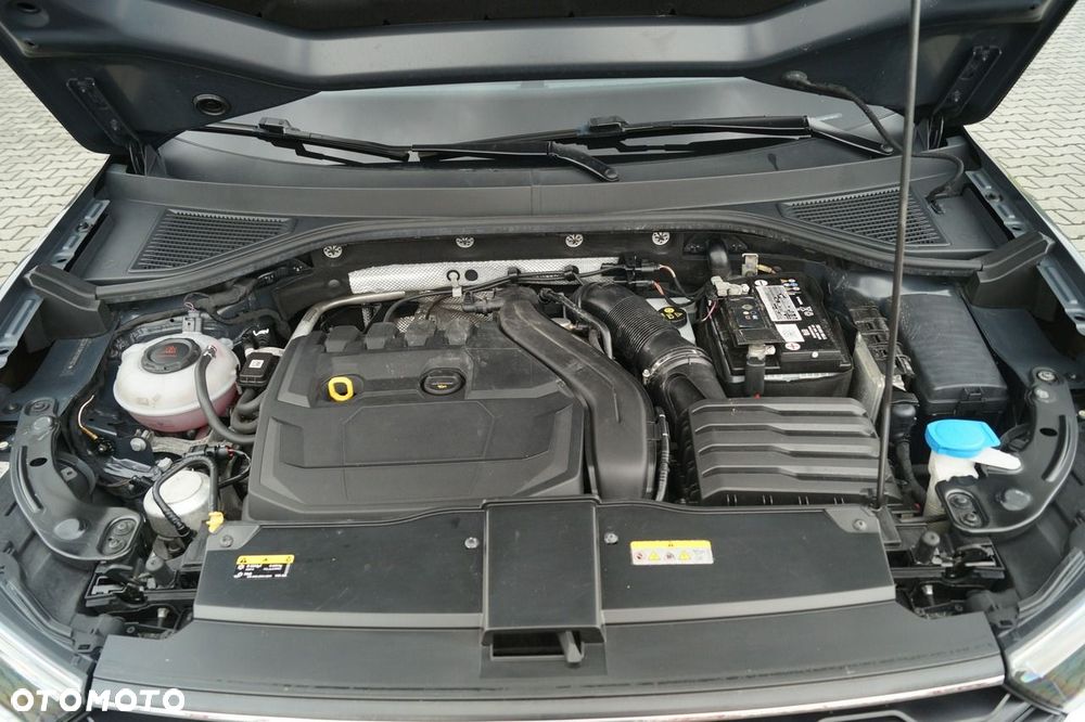Volkswagen T-Roc - 19