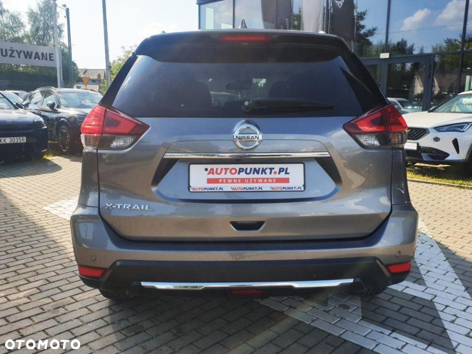Nissan X-Trail - 4