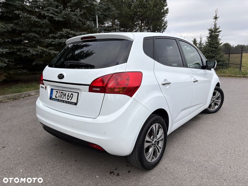 Kia Venga 1.4 CVVT ISG Dream Team Edition - 2