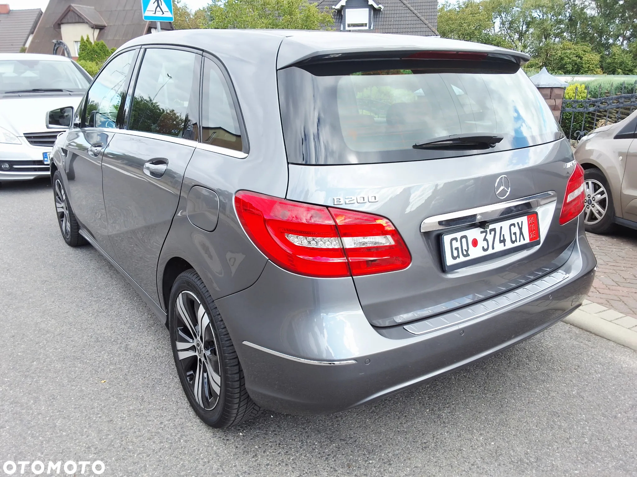 Mercedes-Benz Klasa B 200 7G-DCT Edition - 4