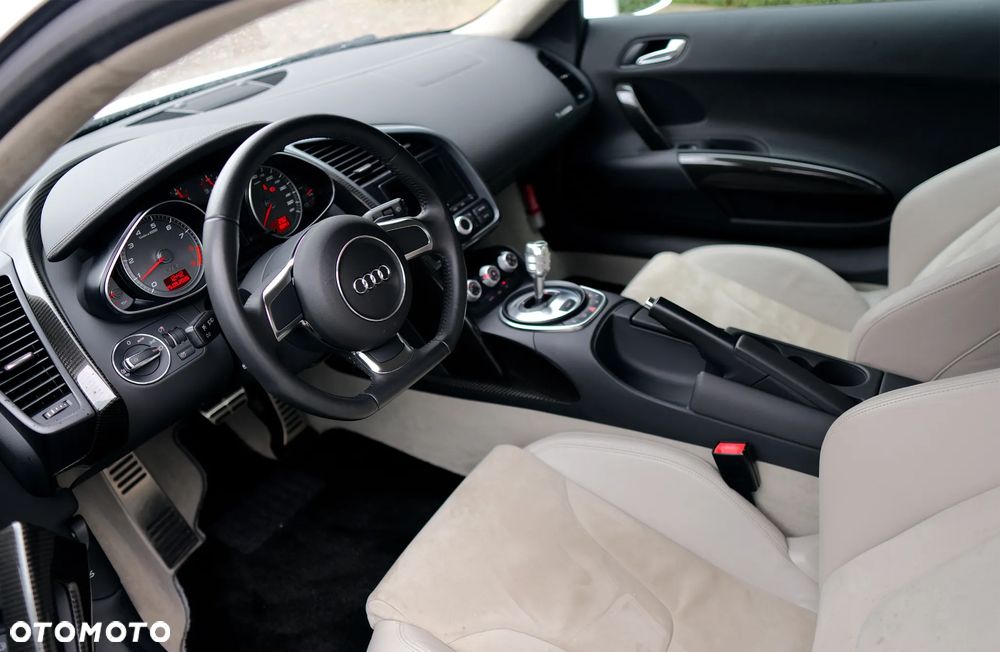 Audi R8 Coupé 4.2 Quattro R tronic - 22