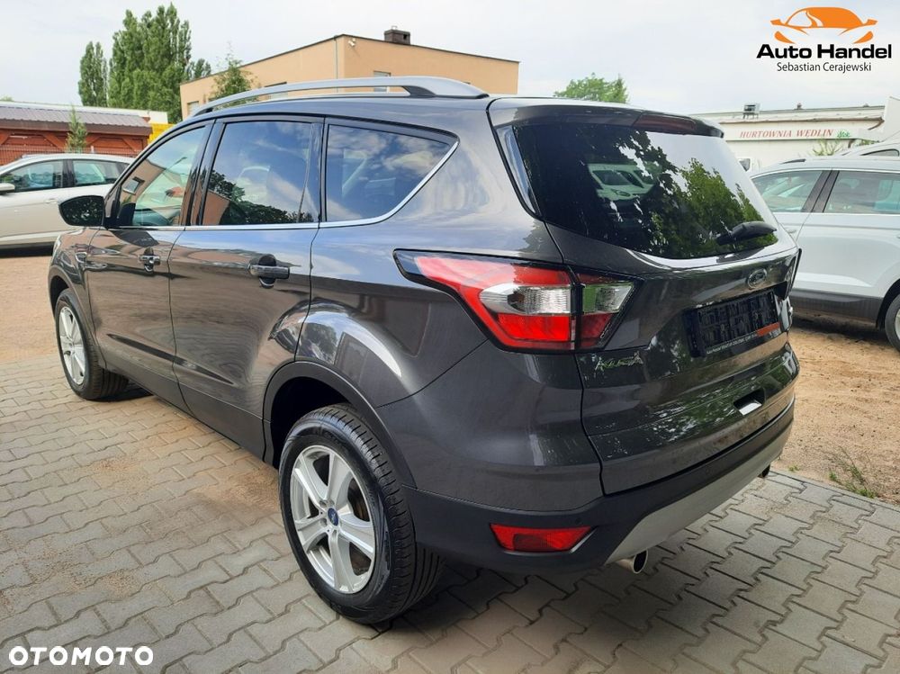 Ford Kuga 1.5 EcoBoost 2x4 Titanium - 12