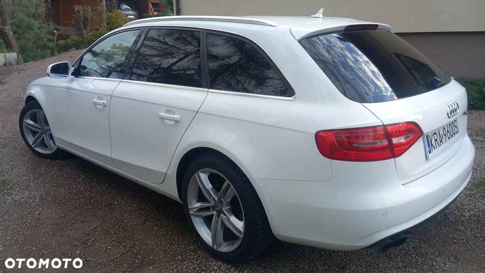 Audi A4 Avant - 4