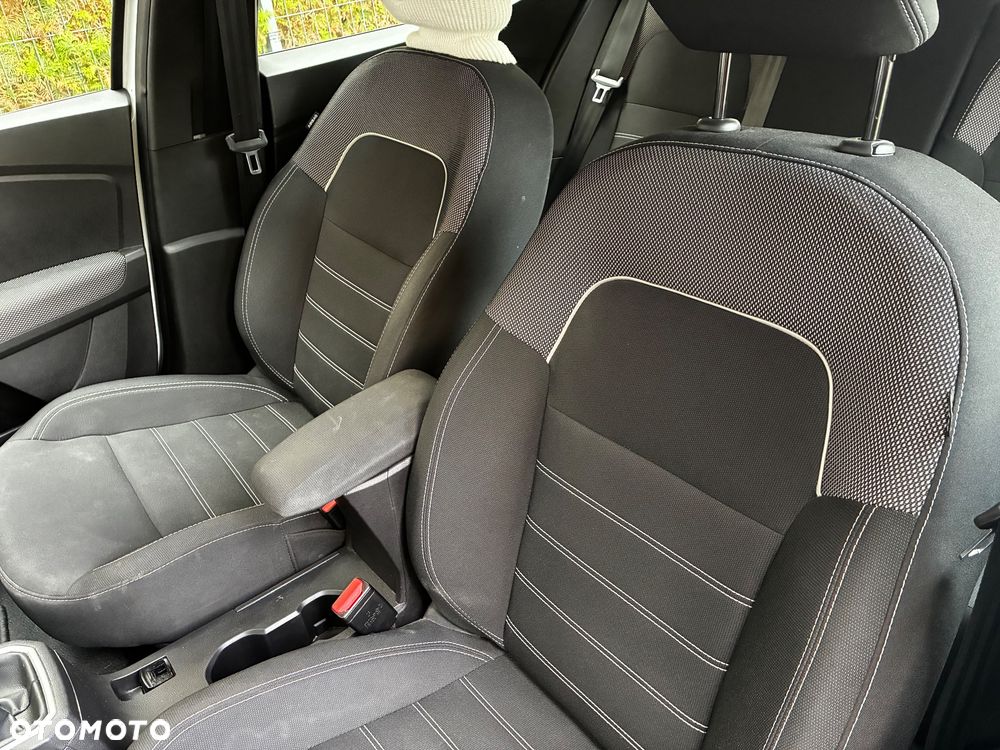 Dacia Sandero - 23