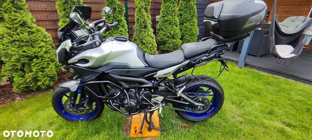 Yamaha MT - 7