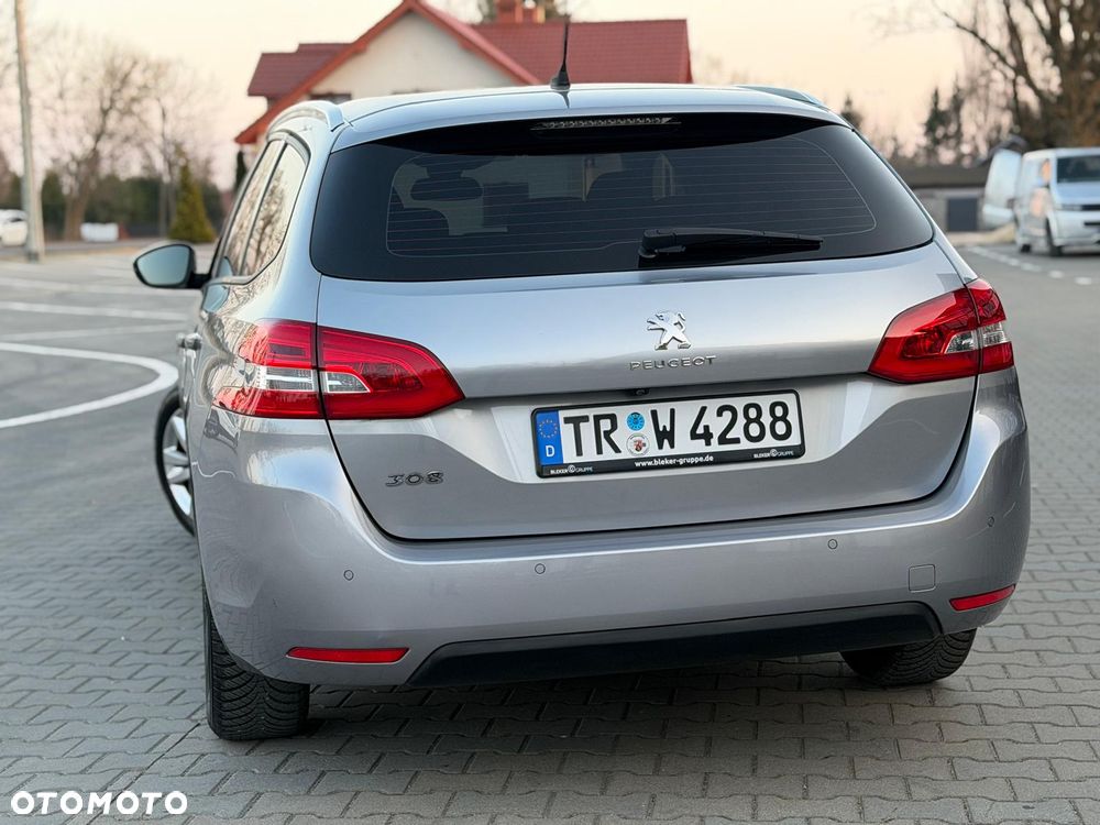 Peugeot 308 BlueHDi 130 EAT8 Stop & Start Allure - 16