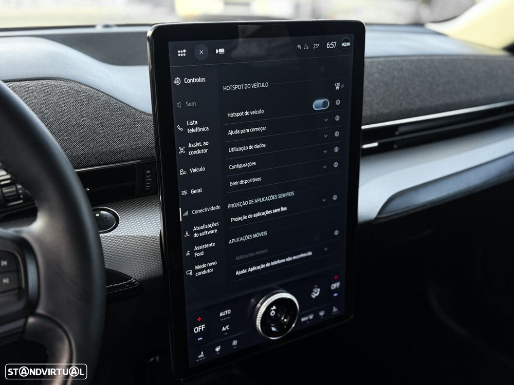 Ford Mustang Mach-E 75.7 kWh Base - 24