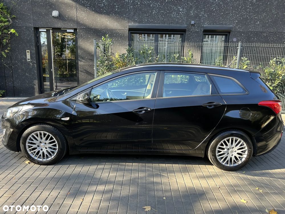 Hyundai i30 1.6 GDI Classic + - 39