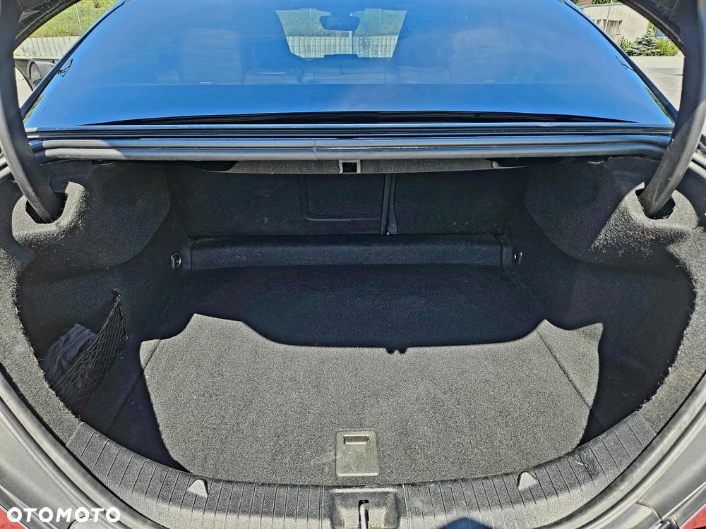 Mercedes-Benz CLA 180 AMG Line - 29