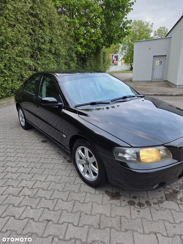 Volvo S60 2.4 D5 - 1