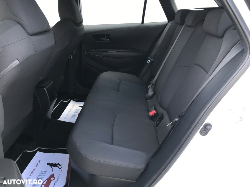 Toyota Corolla 1.8 HSD Eco - 15