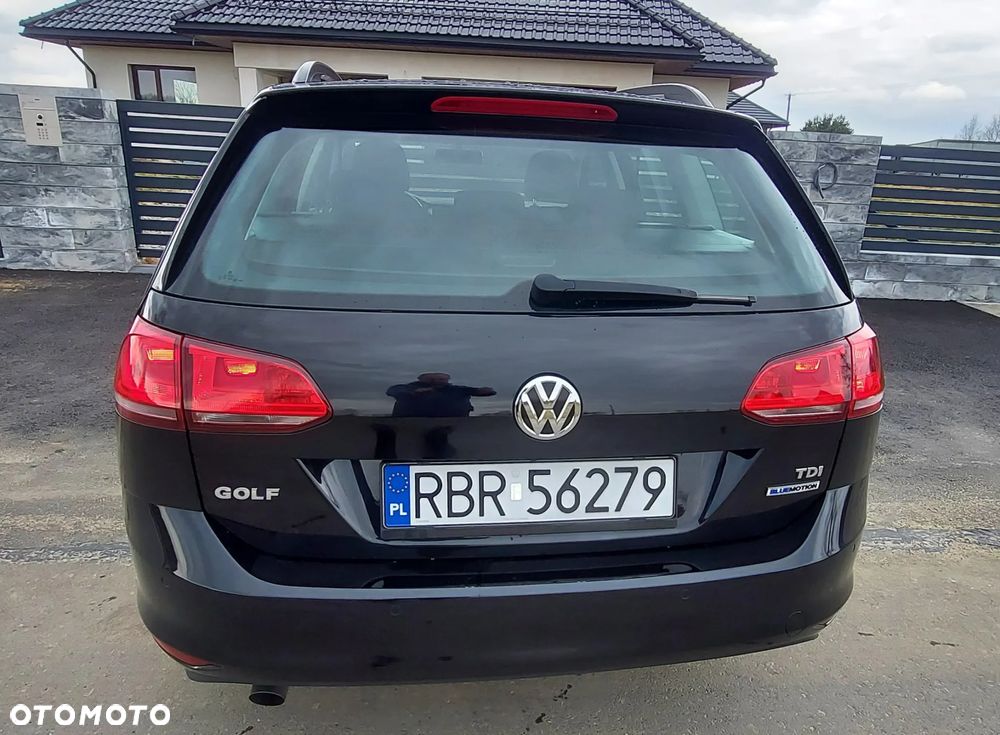 Volkswagen Golf - 16