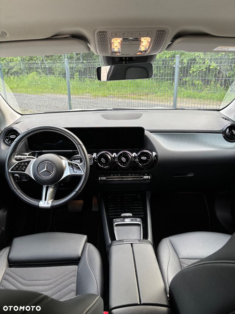 Mercedes-Benz GLA 200 Style - 6