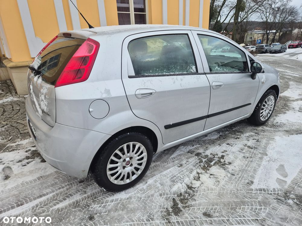 Fiat Grande Punto 1.4 8V Estiva - 4